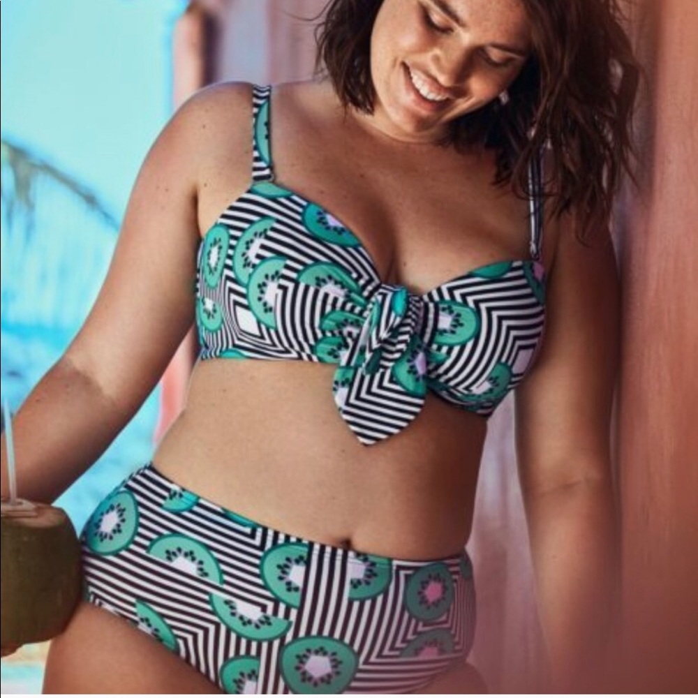 NWT Eloquii Kiwi Graphic Two Piece Swimsuit